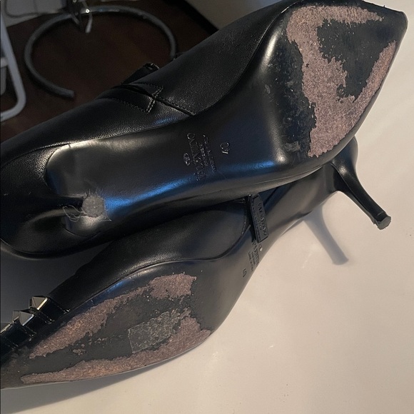 Chic Black Studded Heeled Boots - Picture 3 of 4